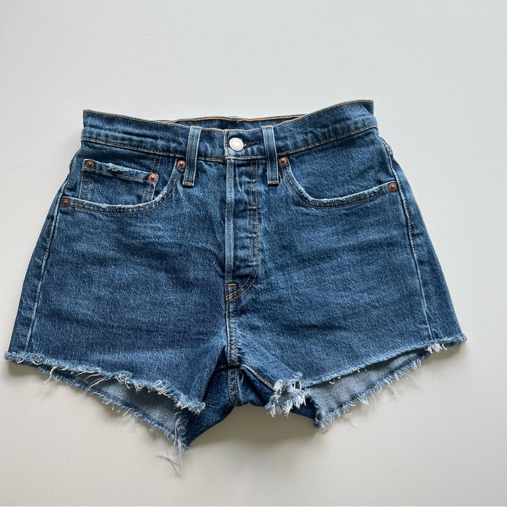 Levi’s Premium 501 Shorts in Salsa Halfway